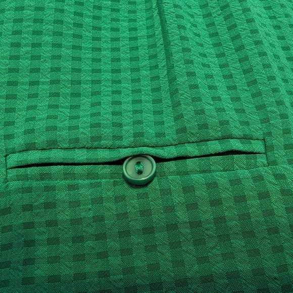 Brody Myles Sleeveless Blouse - Medium - Kelly Green - Picture 3 of 6